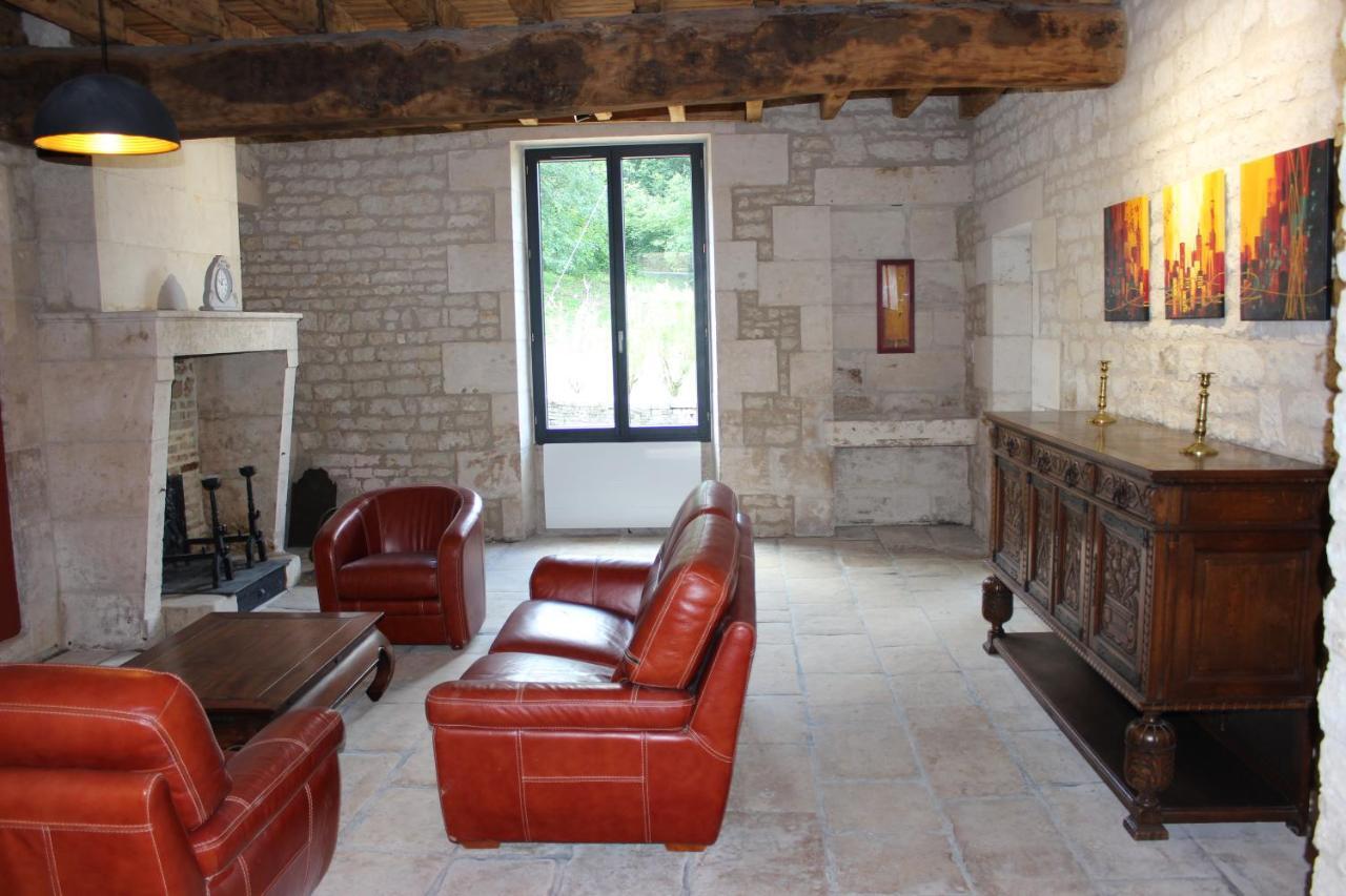 Echire Chateau Des Loups - Les Pommiers מראה חיצוני תמונה