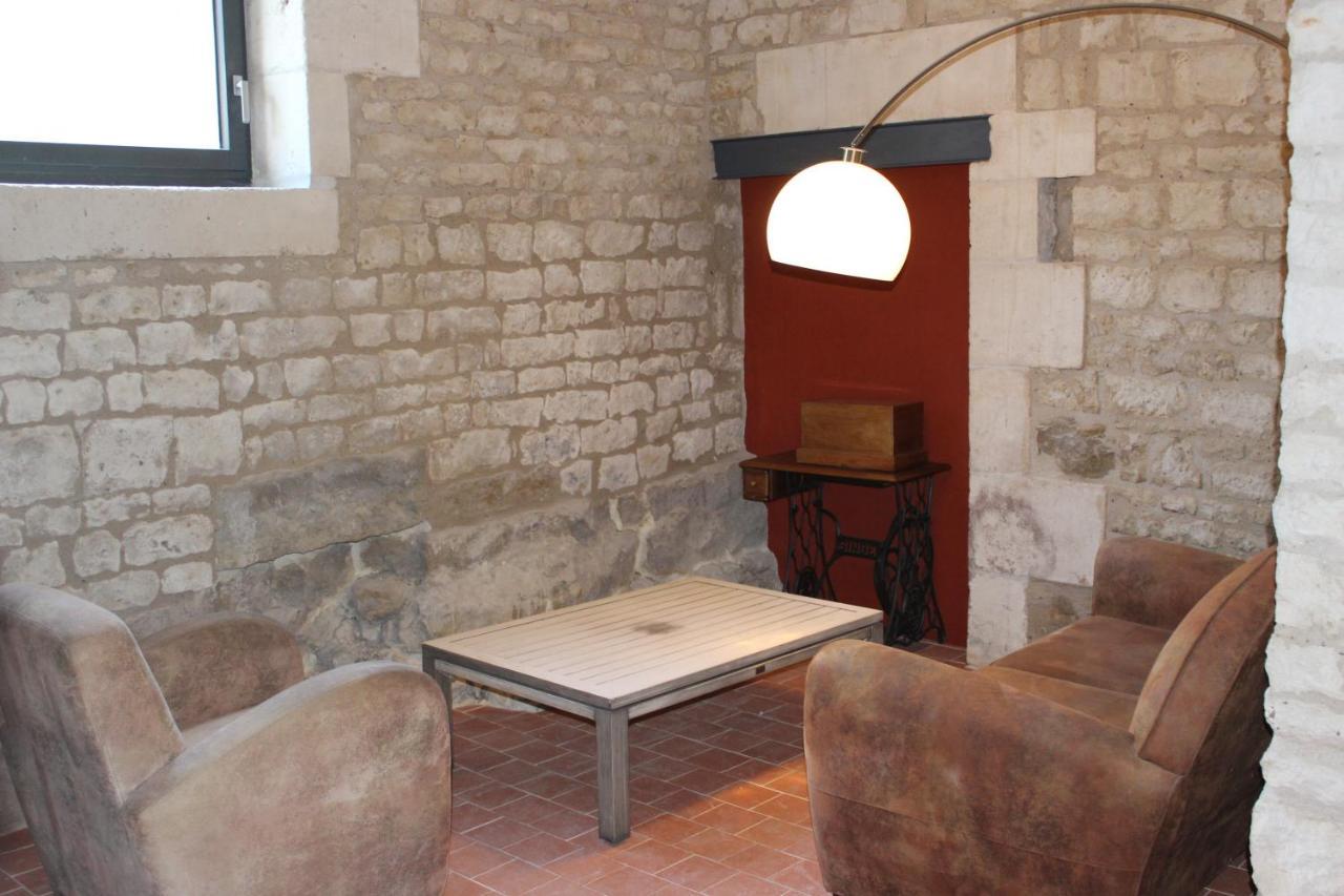Echire Chateau Des Loups - Les Pommiers מראה חיצוני תמונה